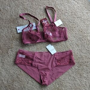 Simone Perle Lingerie Set